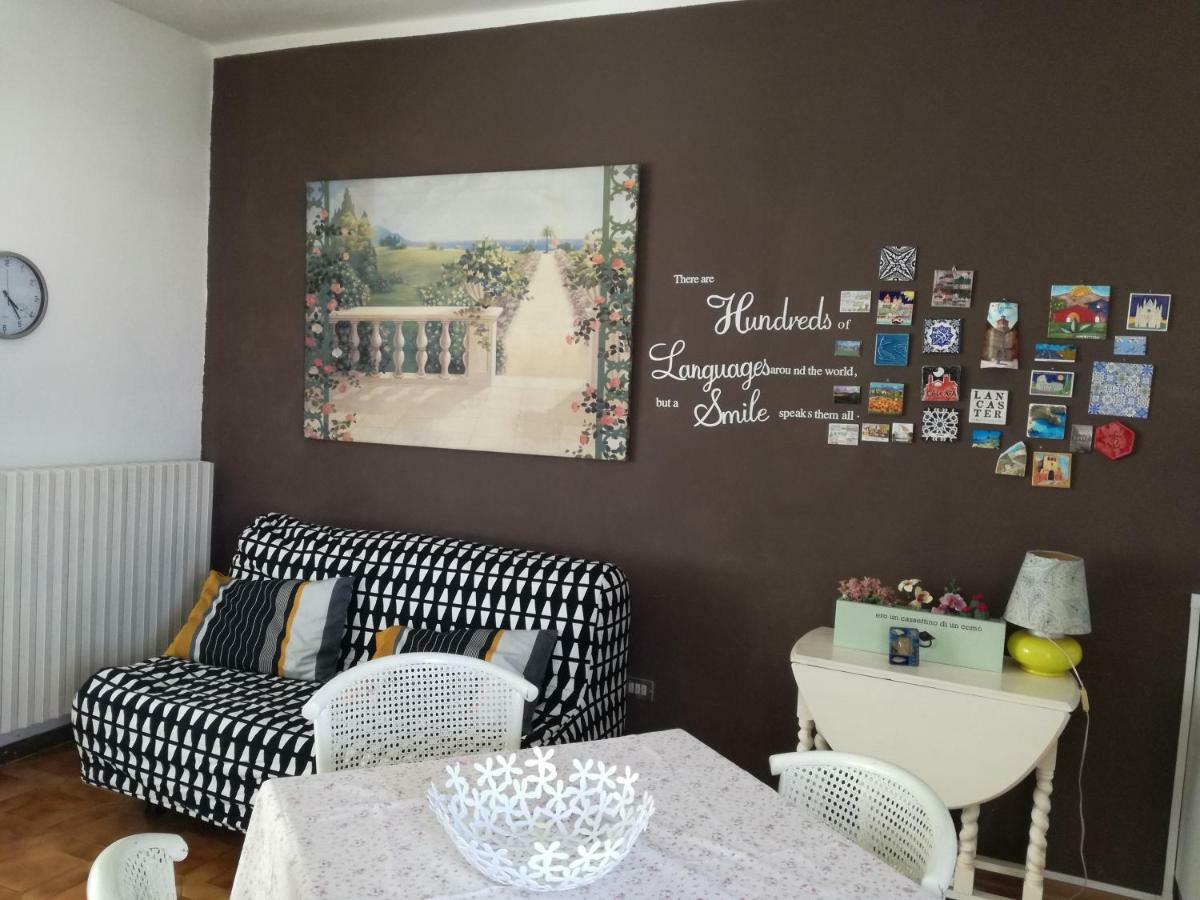La Casa Del Mare Leilighet Carrara Eksteriør bilde